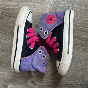 Converse - infant size 4